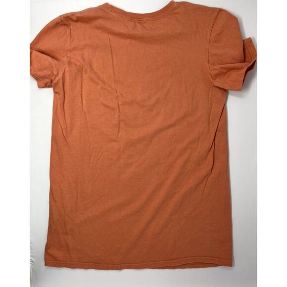 Wake me for the Weekend T-shirt Size S Live Outside the Limits Brand Pre-Owned - Picture 2 of 7